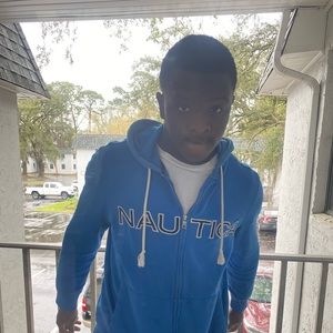 Meet your Posher, Darrell